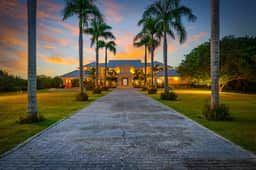 Wander Cap Cana Waterfront - Image 2
